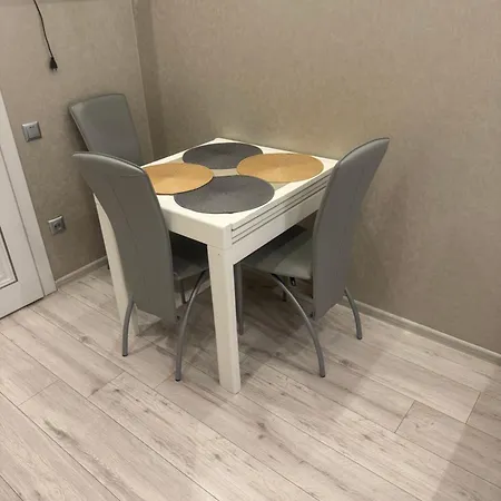 2-комнатная новосельского Apartment